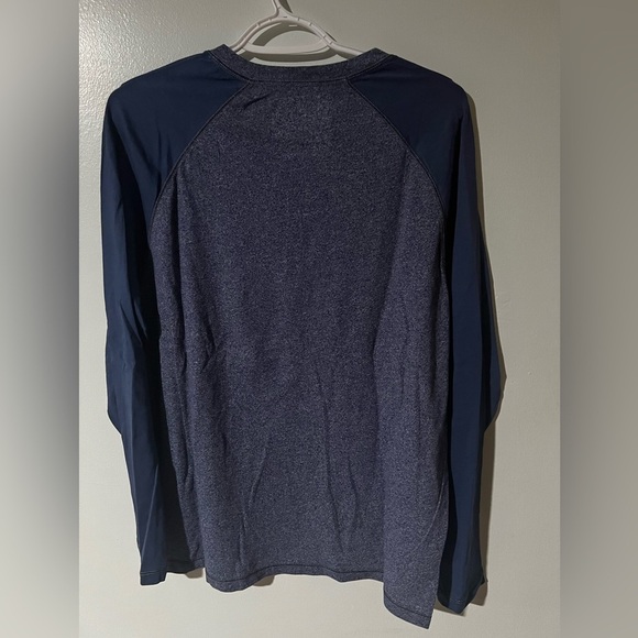 Roundtree & Yorke 3 button long sleeve tee - Picture 3 of 4